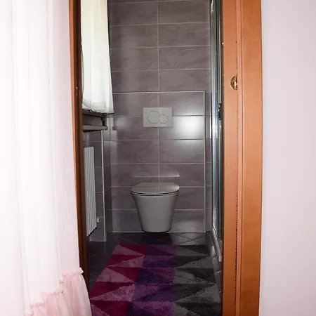 Bed & Breakfast Il Glicine Fiorito 3*