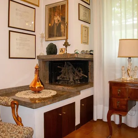 Il Glicine Fiorito 3*