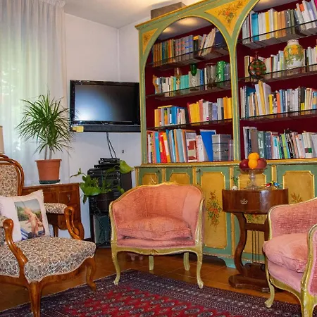 Il Glicine Fiorito Venezia Lido