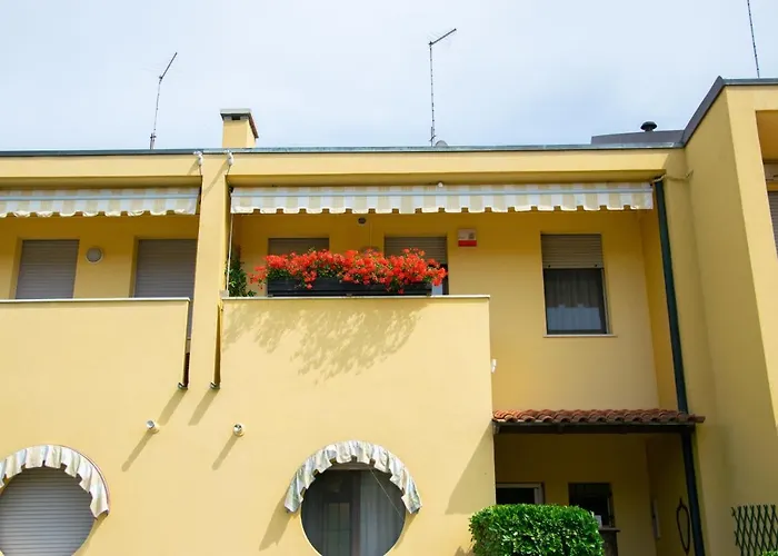 Il Glicine Fiorito Alojamento de Acomodação e Pequeno-almoço Lido di Venezia